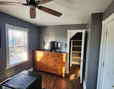 Furnished Room ($170 per week/ $340 bi-weekly)